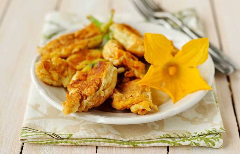 Beignets de fleurs de courgettes